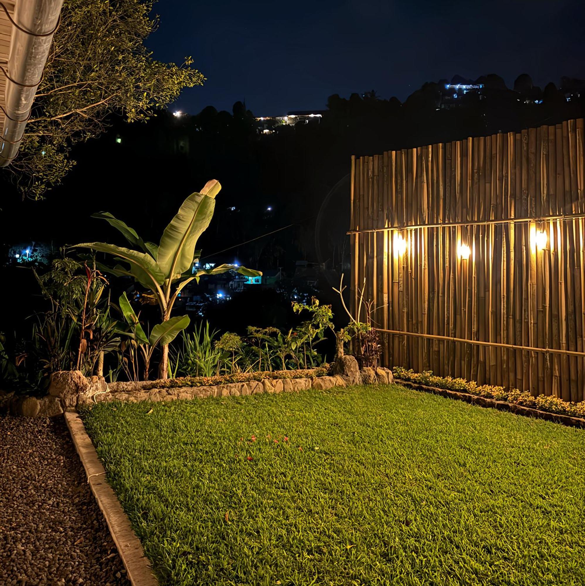 Little Munduk, Full Private Villa Экстерьер фото
